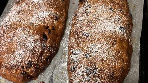 シュトーレンを2本焼く